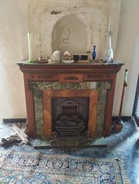 Camino Elettrico in Legno e Pregiato Marmo