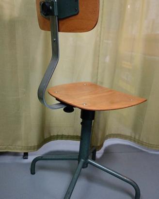 Sgabello industriale da tecnigrafo vintage anni 70