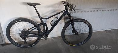 Scott Spark 940 Carbon - Full Suspension 29" 
