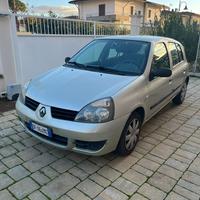 Renault Clio 1.2 75cv Storia - Neopatentati -