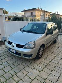 Renault Clio 1.2 75cv Storia - Neopatentati -
