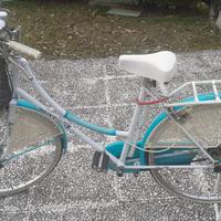 BICICLETTA TOURING della BIANCHI 