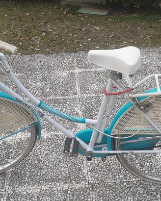 BICICLETTA TOURING della BIANCHI 