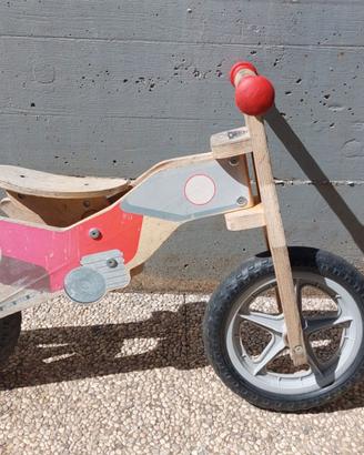 Bici in legno senza pedali