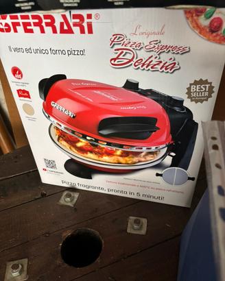 Forno pizza Ferrari