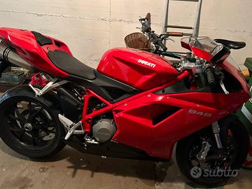 Ducati 848