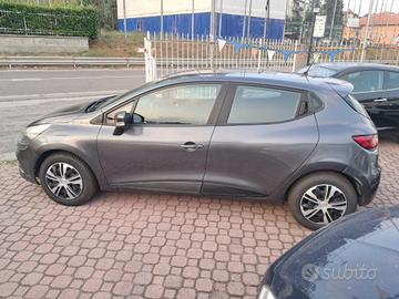 RENAULT Clio 1.0 T gas gpl