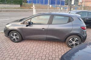 RENAULT Clio 1.0 T gas gpl