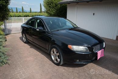 autovettura volvo s80