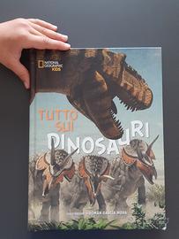 Libro national geographic kids sui dinosauri 