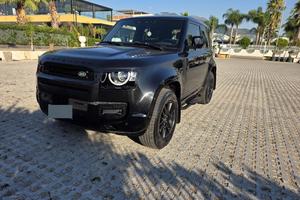 Defender 90 D200 X-Dynamic 2022 Full

Black