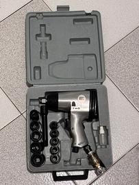 Avvitatore ad impulso pneumatico
