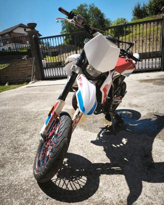 FANTIC 50 MOTARD