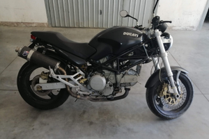Ducati monster 750 dark