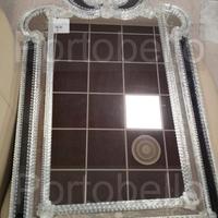 Codice: 8696 SPECCHIERA RETTANGOLARE CON CORNICE