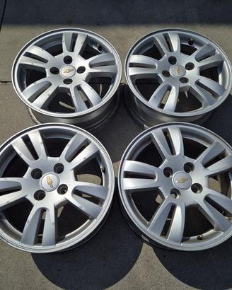 Cerchi In Lega Da 15" Per Chevrolet Aveo 2012