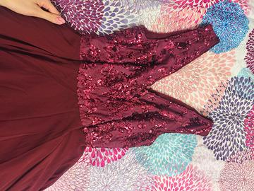 Abito da damigella bordeaux taglia S