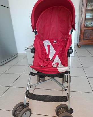 passeggino a chiusura ad ombrello Maclaren