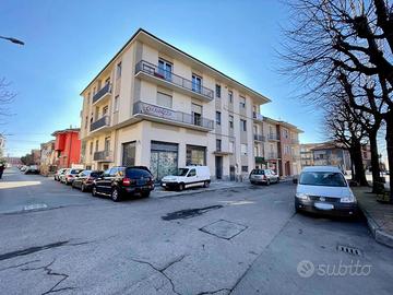 Appartamento Bra [3AVRG]