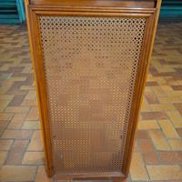 Copritermosifone in legno