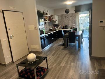 Appartamento con giardino