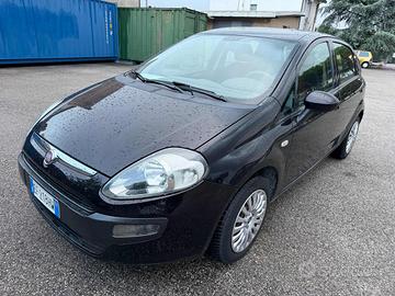 FIAT Punto Evo 98,931km 1.3 Mjt 75 CV 5p Dynamic