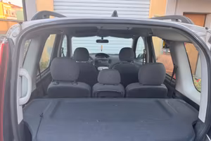 Toyota Yaris Verso 1.4 diesel 2005- 212.000 km