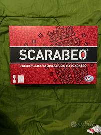 Gioco da tavolo “scarabeo”