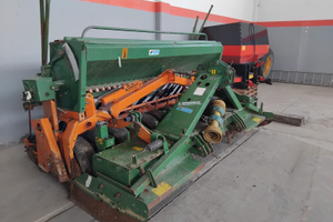 Seminatrice combinata Amazone