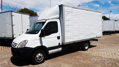 Iveco Daily boxato 35C13