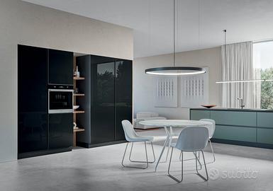 Cucine Angolo Tavolo Colonne dispensa e Living