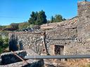 rustico-da-ristrutturare-con-terreno