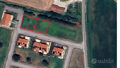 N. 2 lotti di terreno edificabile