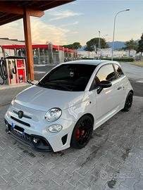 Abarth 595 competizione