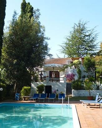 Villa con piscina nel parco nazionale circeo