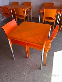 Tavoli e sedie