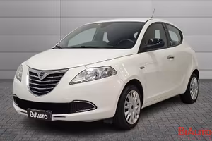 Lancia Ypsilon 1.2 8v Gold 69cv