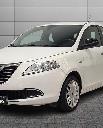 Lancia Ypsilon 1.2 8v Gold 69cv