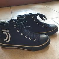 Scarpe sneakers alte Juventus numero 34
