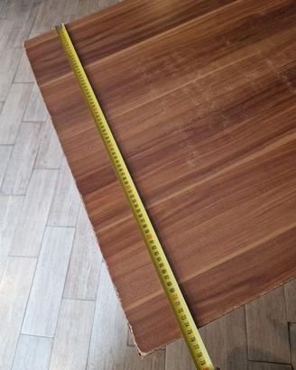 TAVOLO QUADRATO IN LEGNO NOCE CON PIEDE CENTRALE