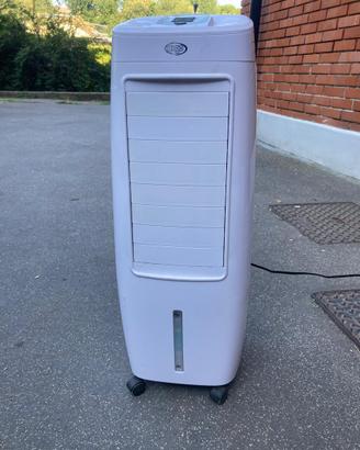 Ventilatore con vaschetta acqua