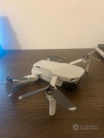 Dji Mavic Mini con doppia batteria e custodia