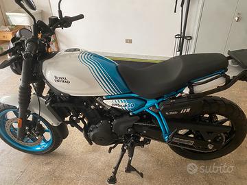 Royal Enfield guerriglia 450
