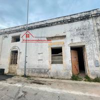 Casa indipendente con vani volta a stella