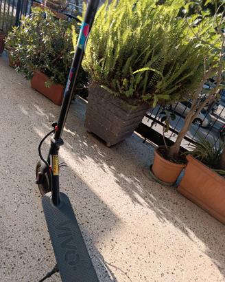 Monopattino elettrico VIVO VMS2MAX zona Bari