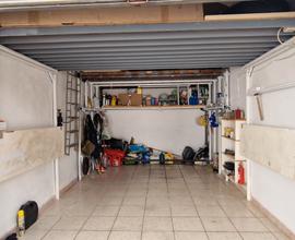 Box di circa 14 mq con soppalchi