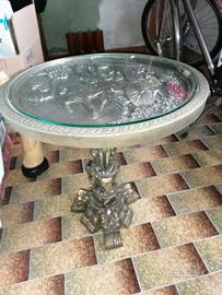 tavolino arredo on bassorilievo