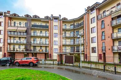 4 LOCALI A SETTIMO TORINESE