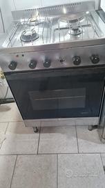 cucina in acciaio inox 