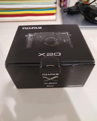 Fuji x20